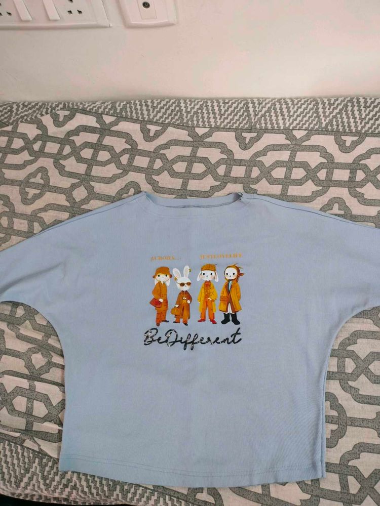 Cute Graphic Tee - Be Different