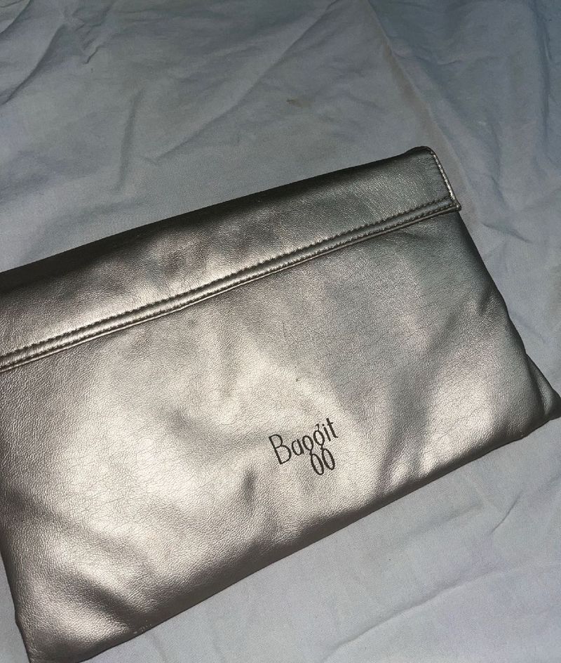 New Baggit Lashley Glint Golden Clutch