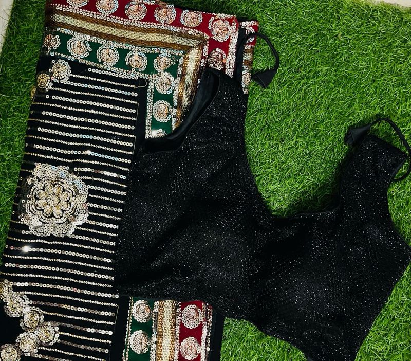 Beautiful 🖤 Black PartyWear Saree With Blouse