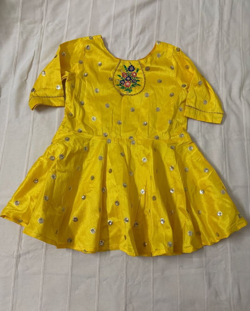 🆕Yellow Baby Girl Dress (2-3.5 Years)