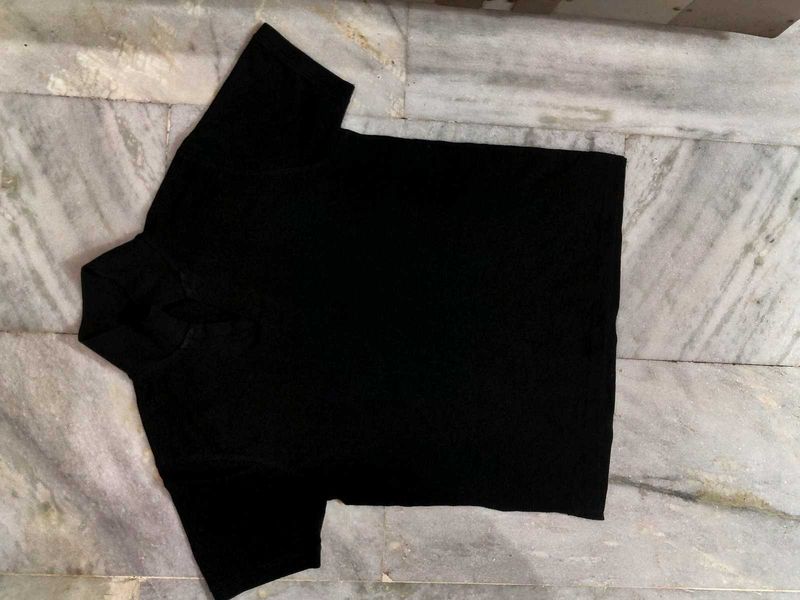 Zudio black polo t-shirt