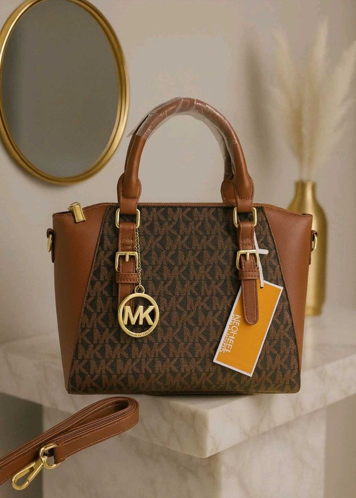 Micheal Kors Slingbags