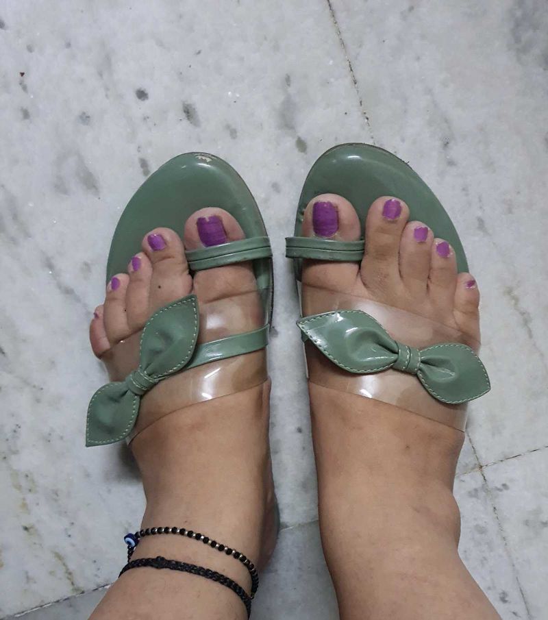 bow angutha soft flats size 40