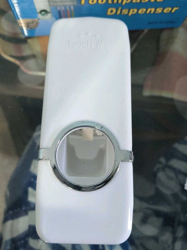 Toothpaste Dispenser