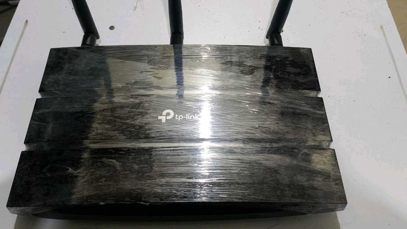 6 Month Used Router And Fully Working Condition