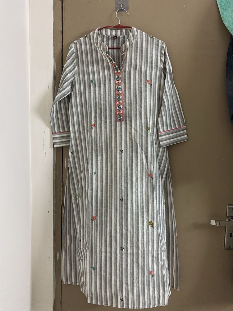 Striped Embroidered Kurta