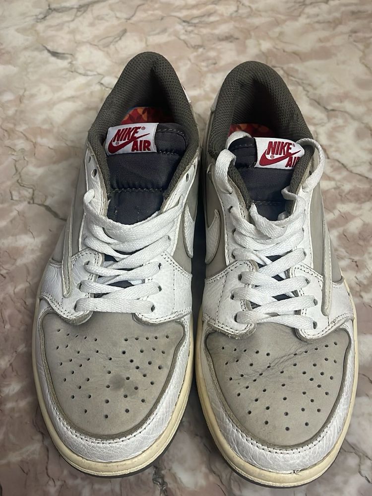 Nike Air Jordan 1 Low Reverse Mocha