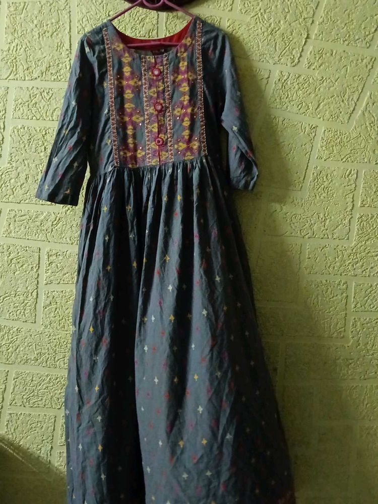 Gown