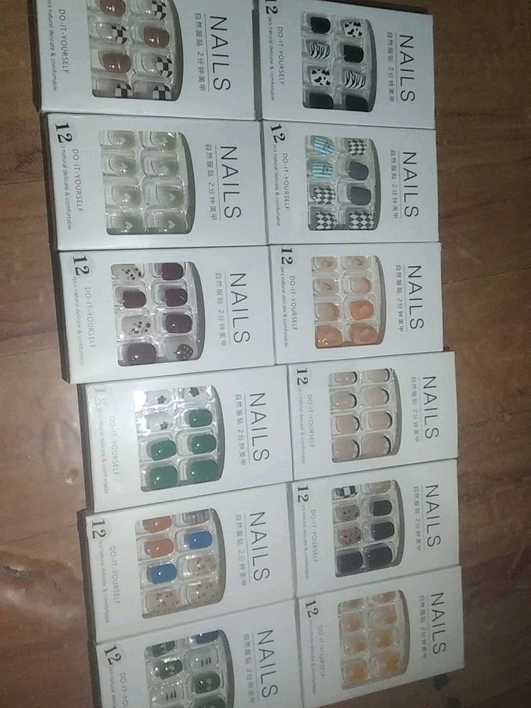 DIY Press-On Nail Bundle