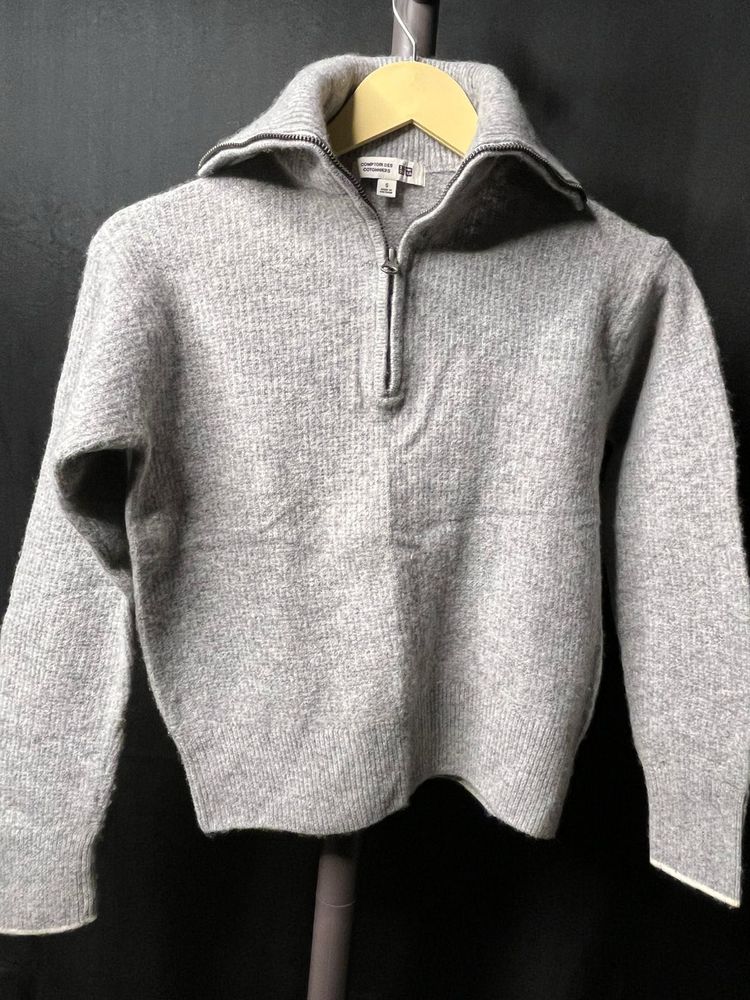 Gray Knit Quarter Zip Sweater