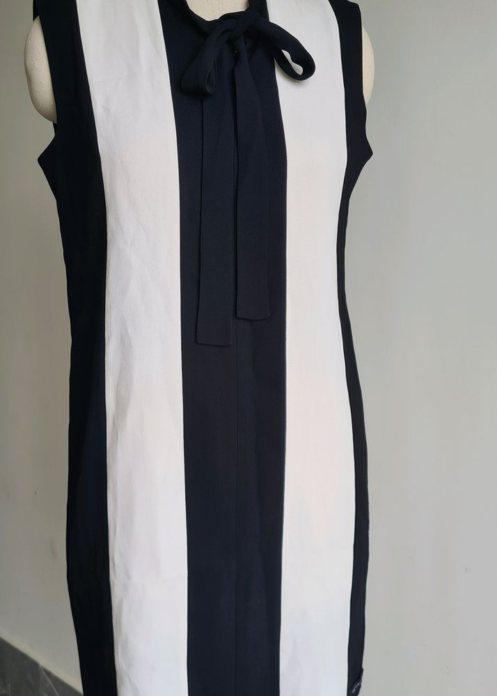 Black N White Formal Shift Dress,