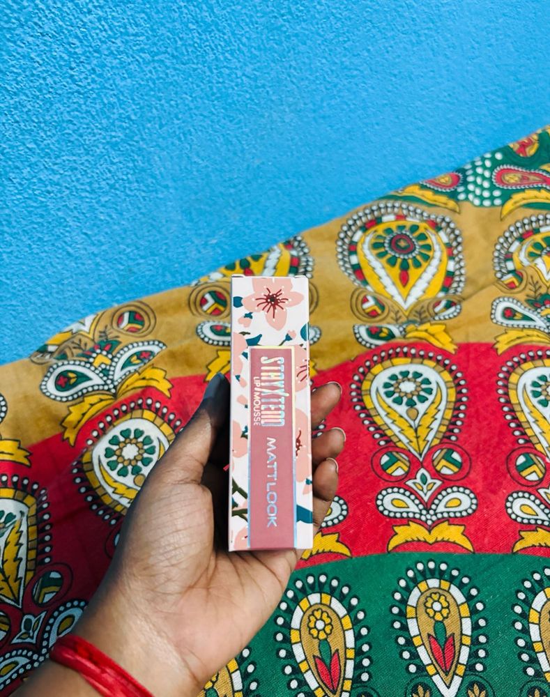 Stay Quirky Matte Lipstick