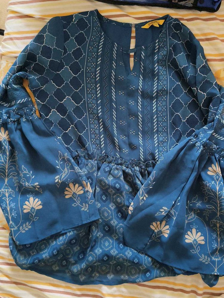 GLOBAL DESI Blue Peplum Bell Sleeves Top