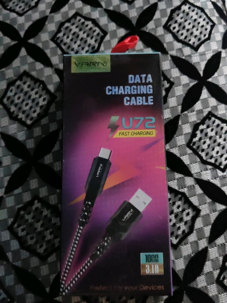 VARNI DATA CHARGING CABEL U72