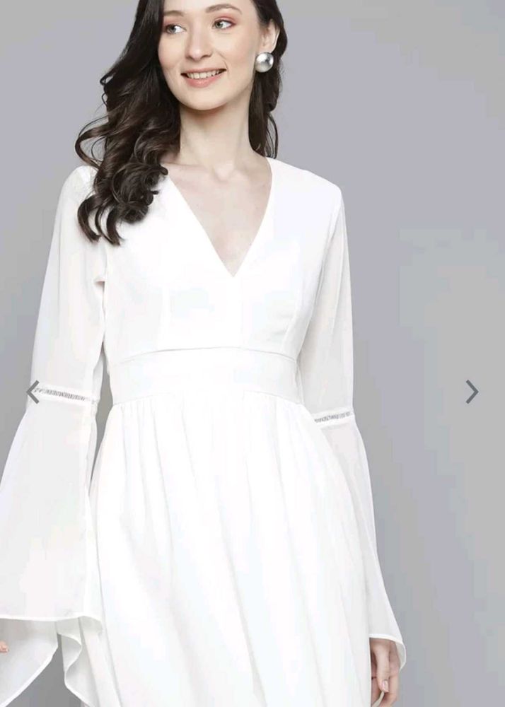 White Solid Bell Sleeves A- Line Dress