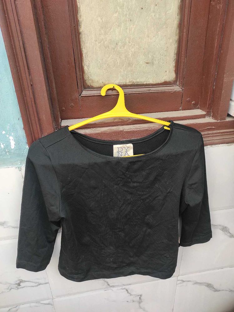 Black 3/4 Sleeve Top