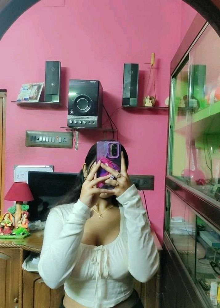 White Long Sleeve crop top