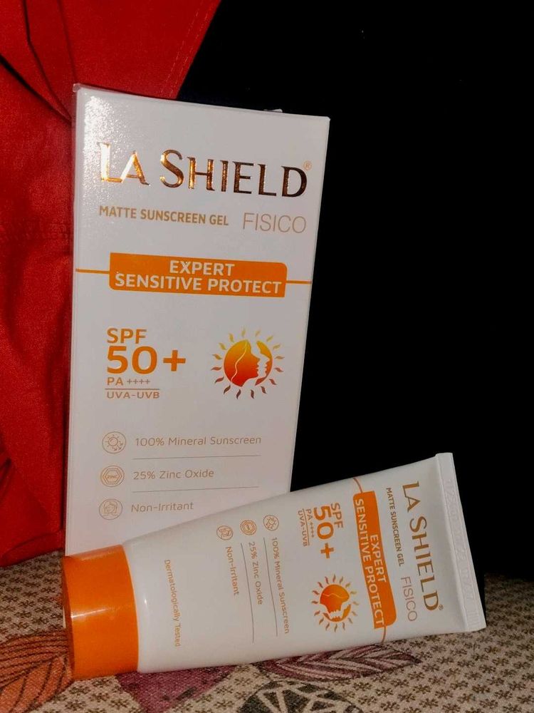 La Shield Spf 50+ Sunscreen