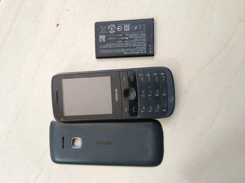 nokia 4g phone - ( partially working)