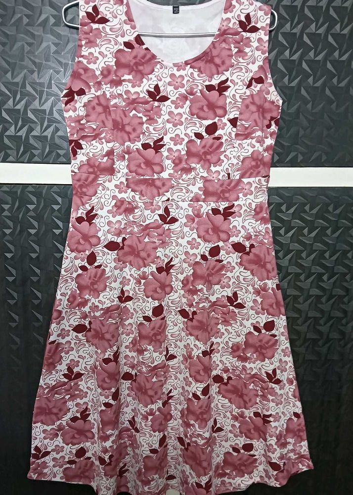 Floral Print Sleeveless Dress