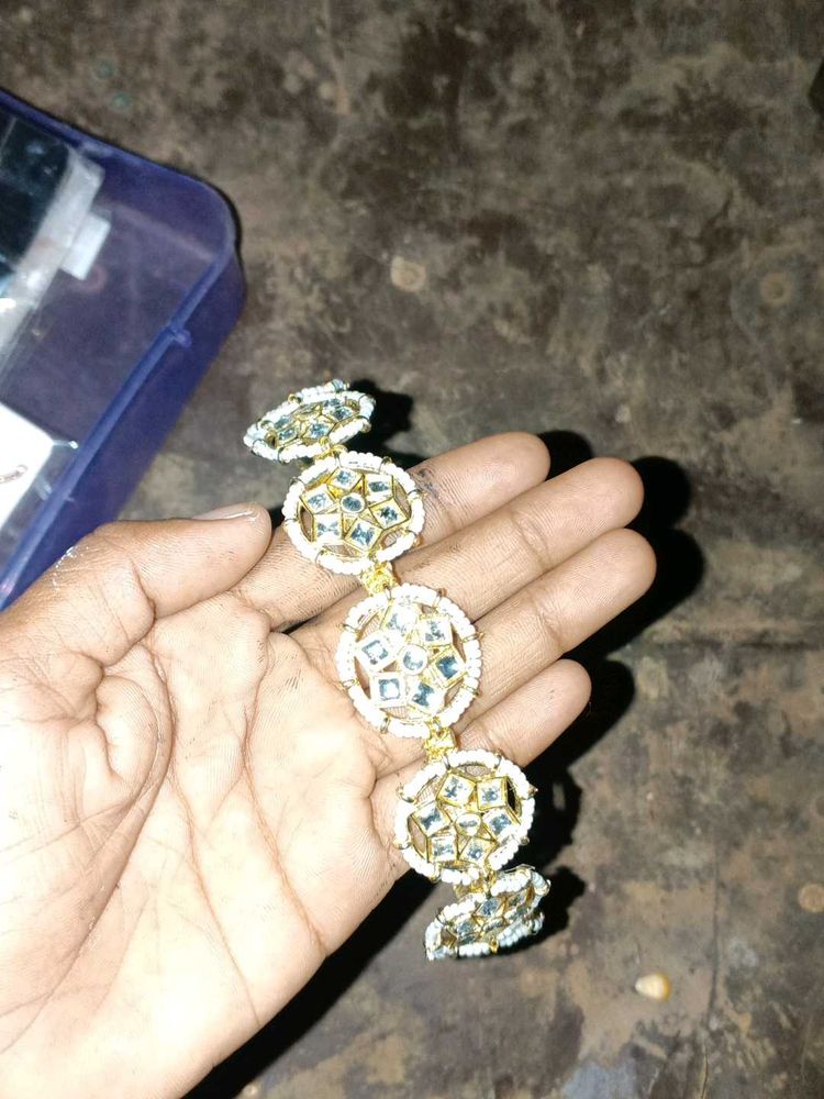 शीश पट्टी