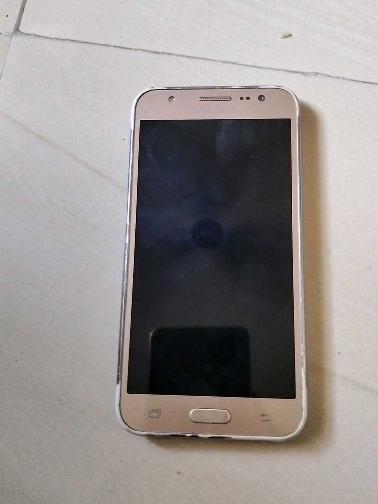 Samsung J6 Mobile