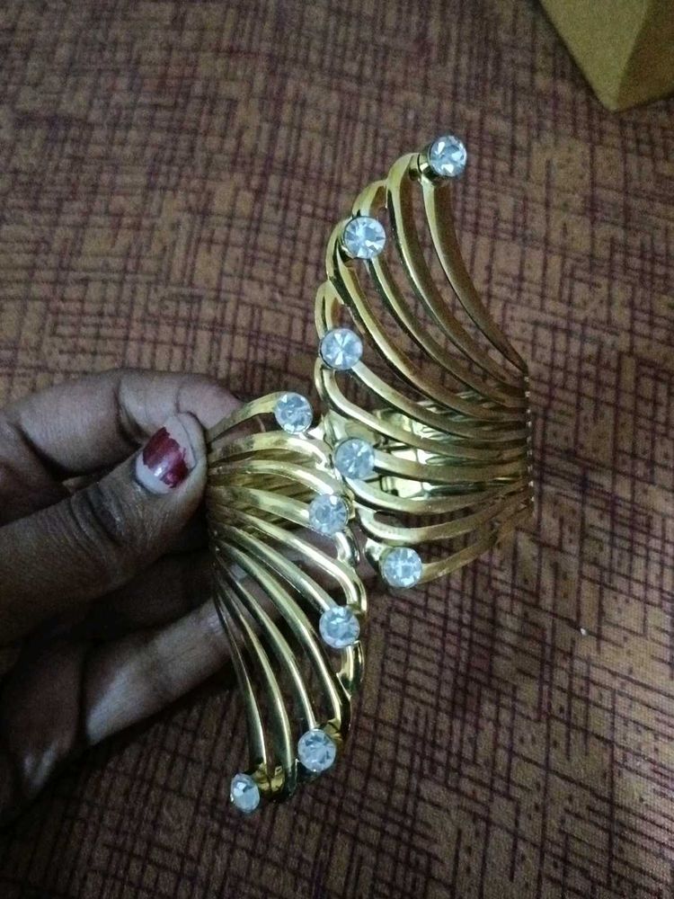 want to give happiness form of hamper