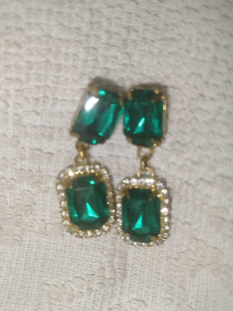 Emerald Green Drop Earrings