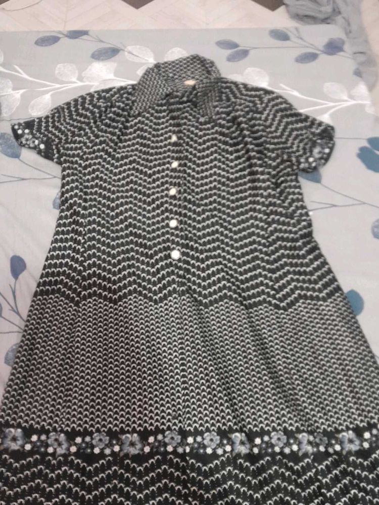 Vesten Dress 👗