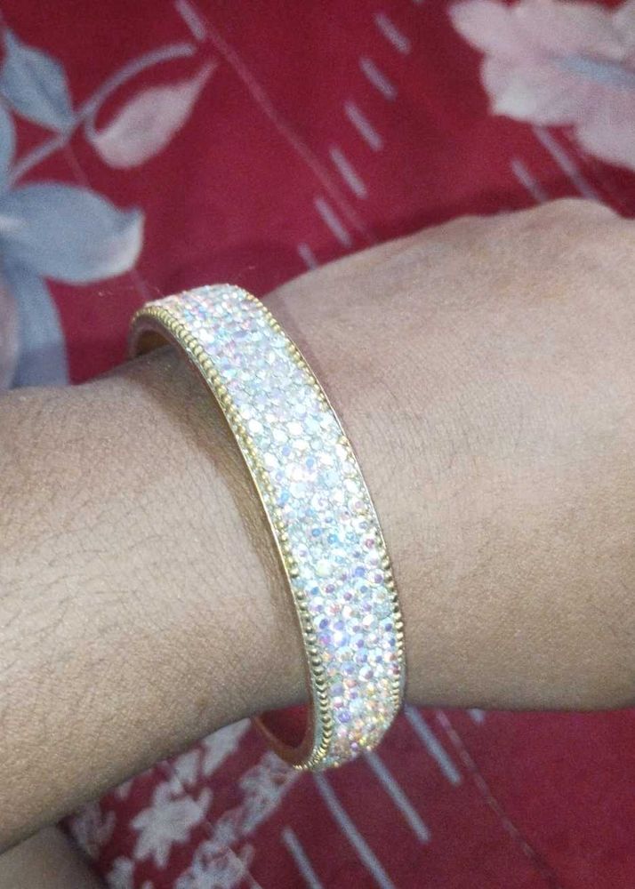 Sparkling Rhinestone Bangle Bracelet