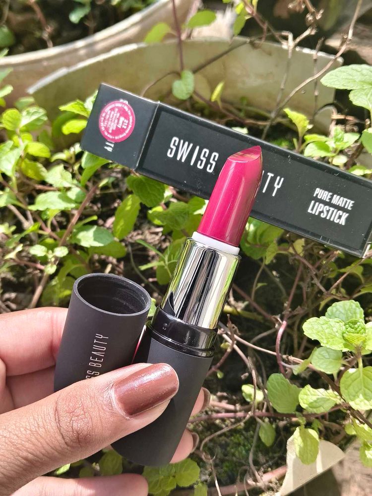 Swiss Beauty Pure Matte Lipstick