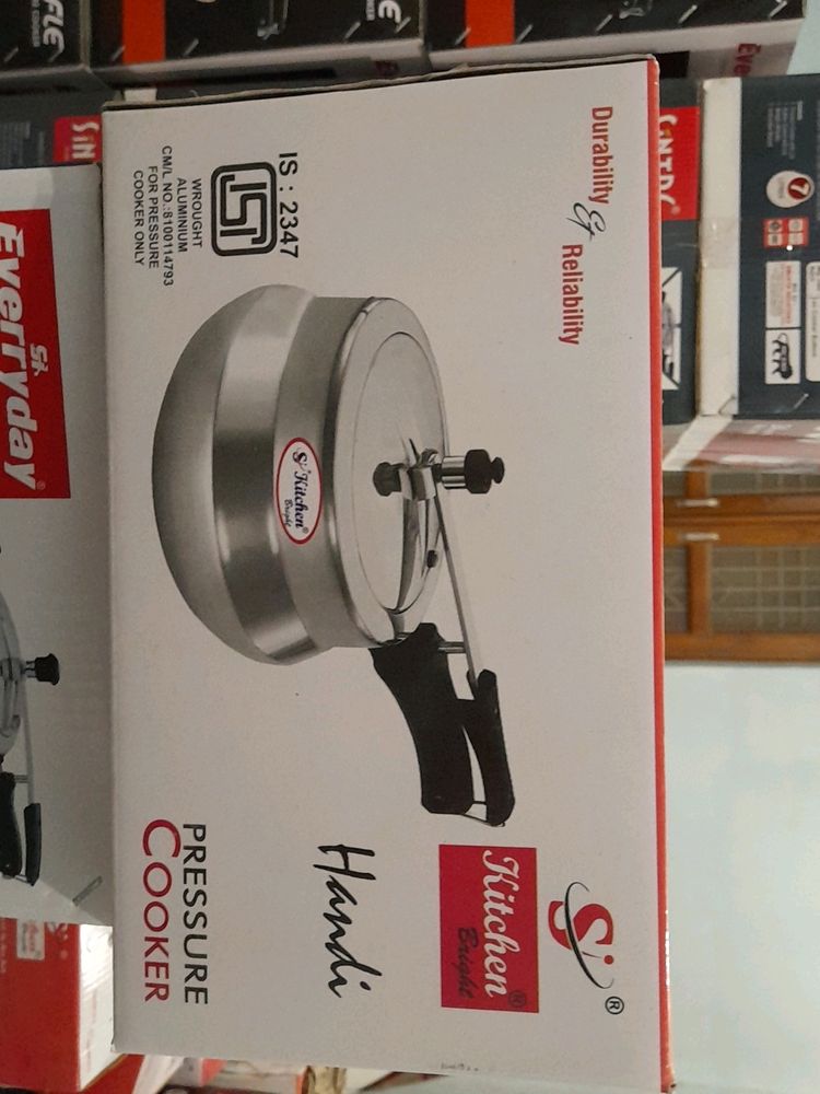 SI KITCHEN BRIGHT 1.5 LITRE PRESSURE COOKER