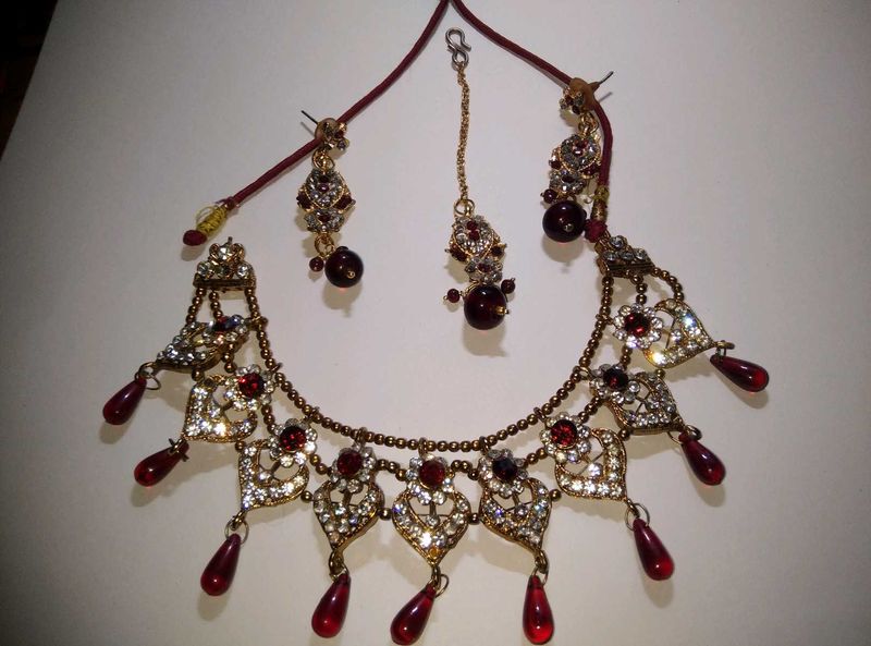Indian Jewelry Set