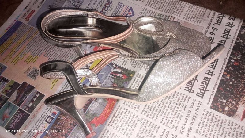 A Pencil Heel