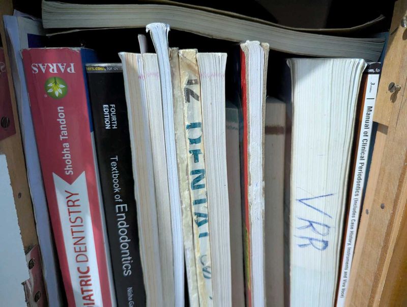 Dentistry Textbooks Bundle