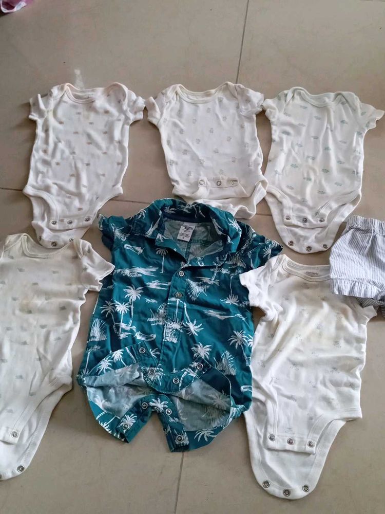 Carter&#39;s Baby Clothing Bundle