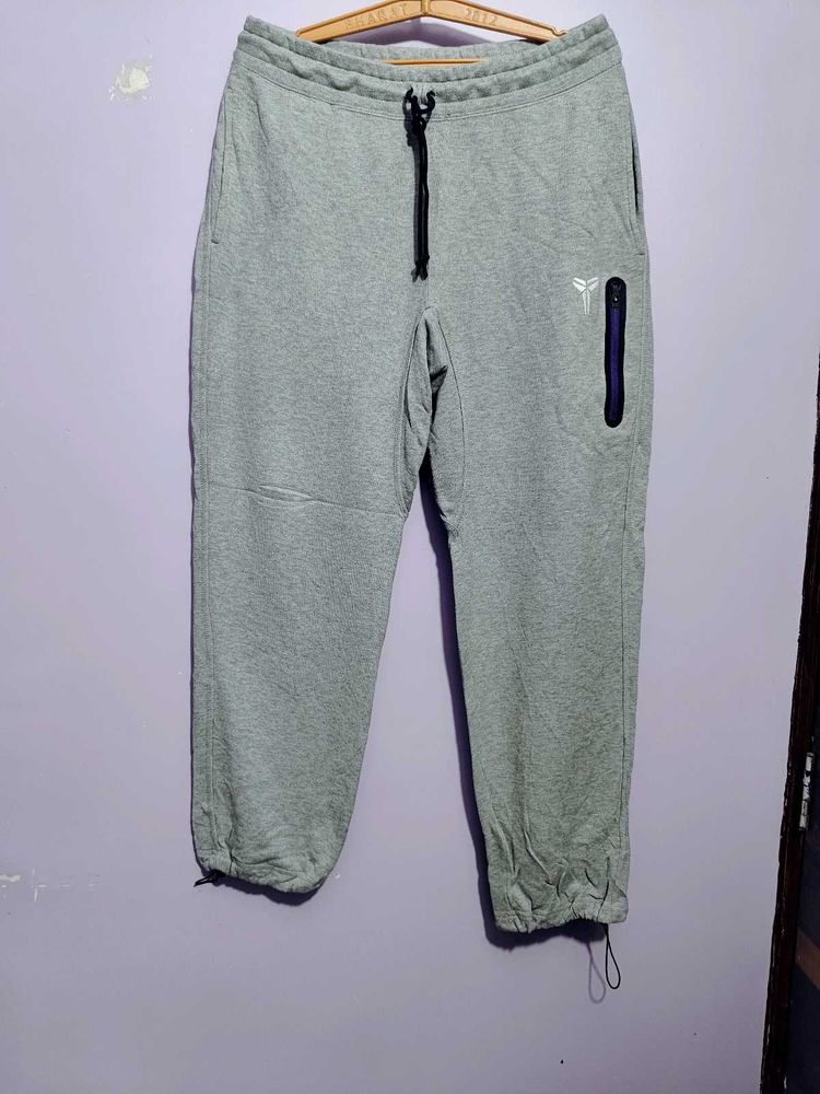 NIKE Gray Kobe Sweatpants Size L