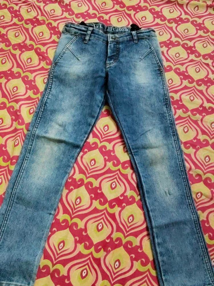 Stylish Blue Denim Jeans