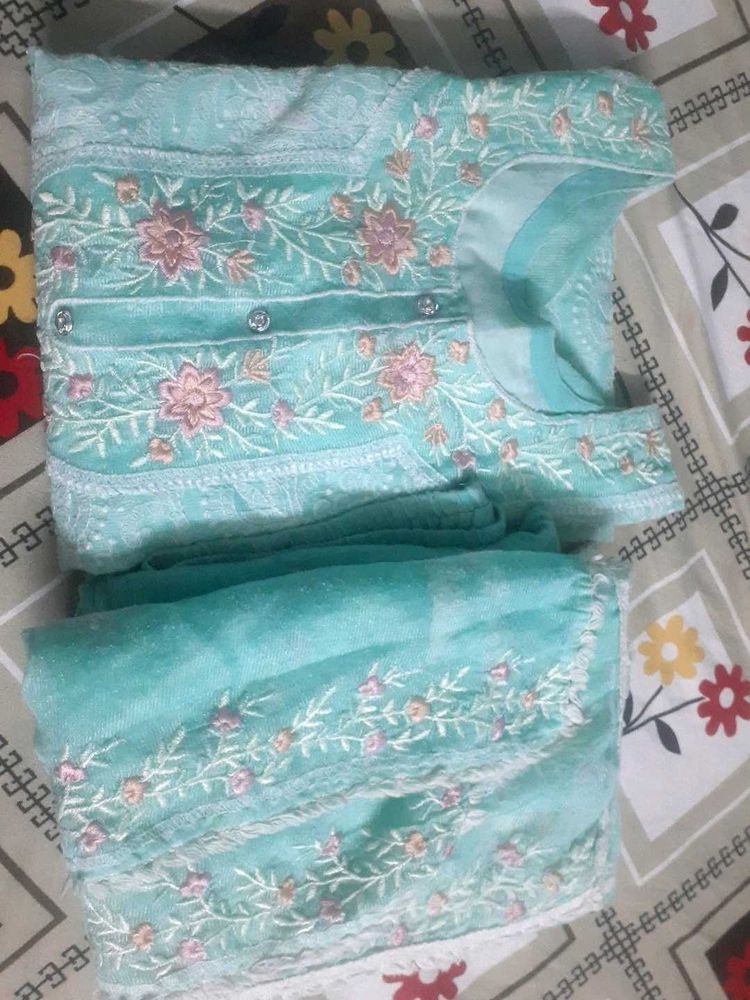 Kurta Set Embroidery Work