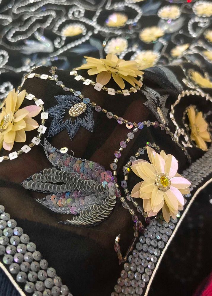 expansive 🔥 unique work Saree with blouse 😍