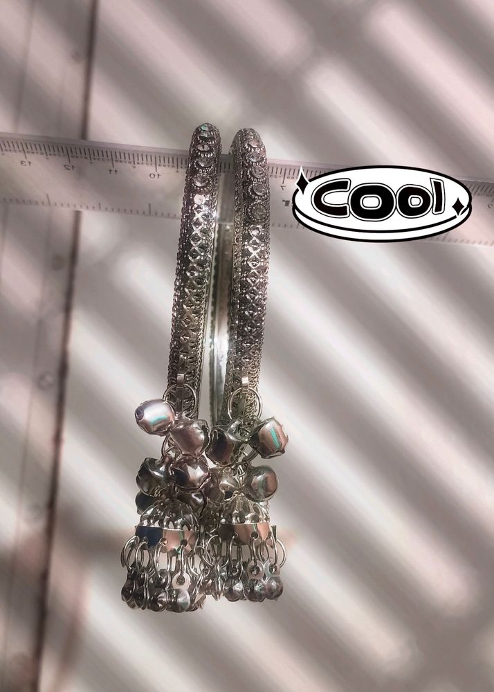 Steal Bangles With Sound