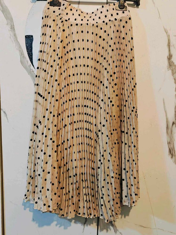 Polka Dot Pleated Skirt