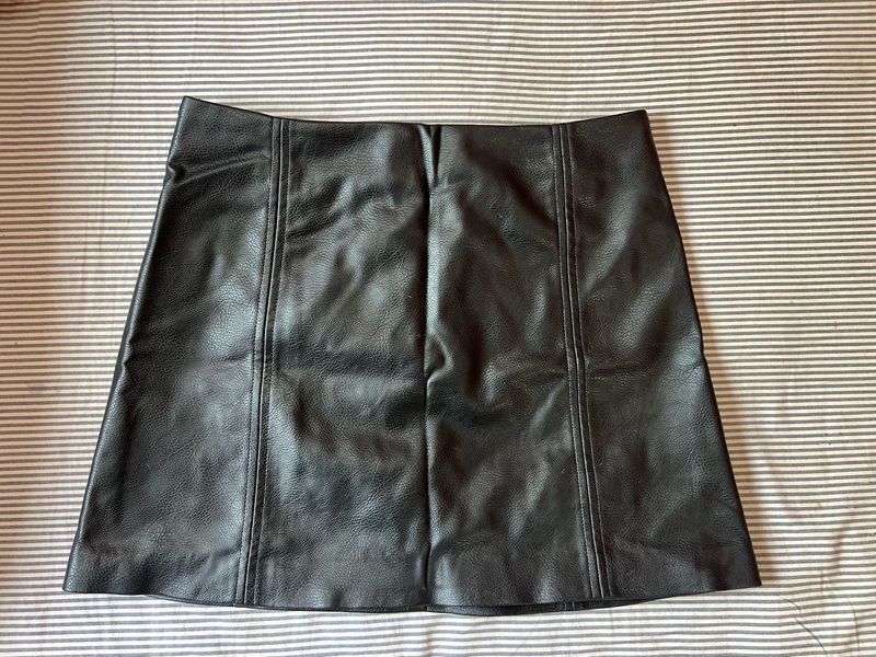 H&amp;M Black Faux Leather Mini Skirt | Winter Wear |