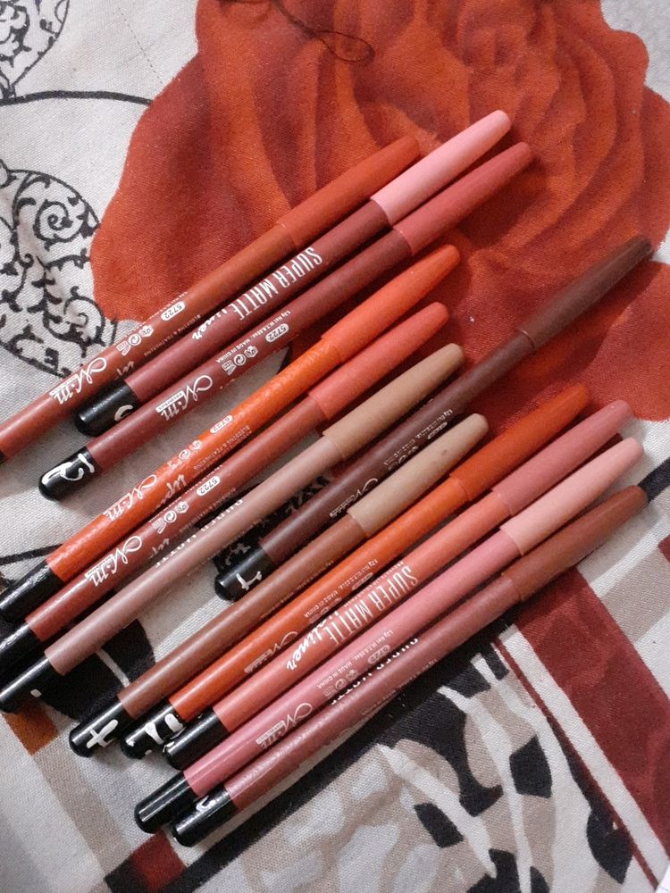 Super Matte Lip Liner (Pack Of 11)