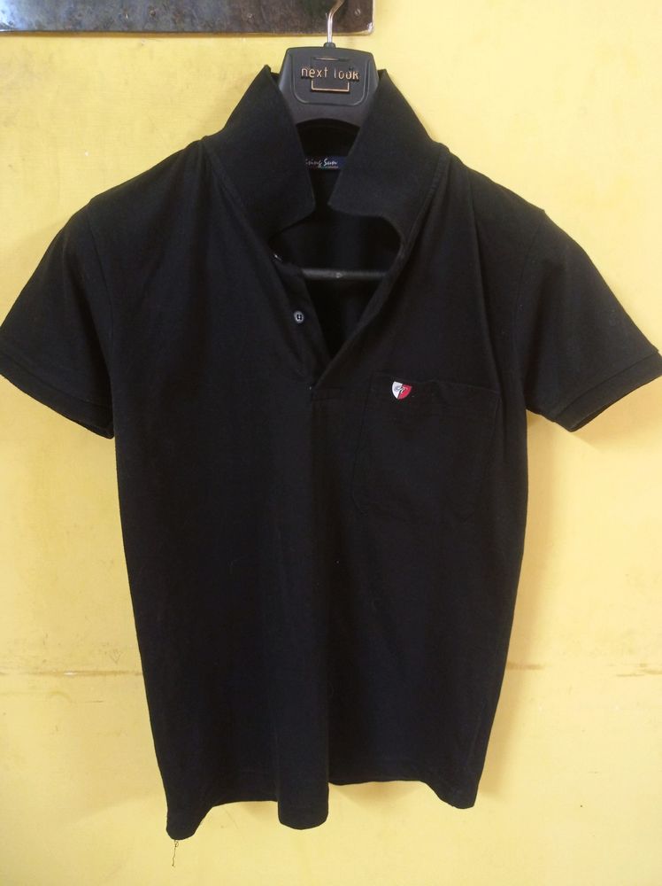 A beautiful t-shirt from "RISING SUN"