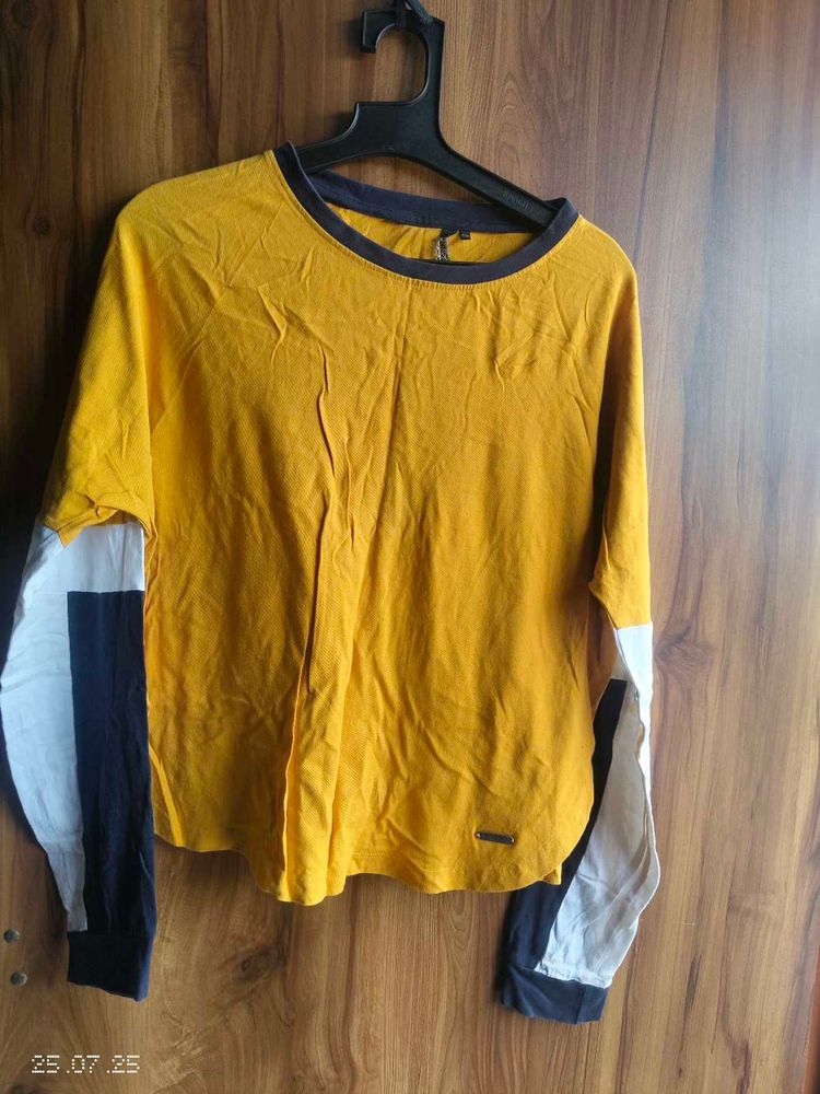 Stylish Mustard Top