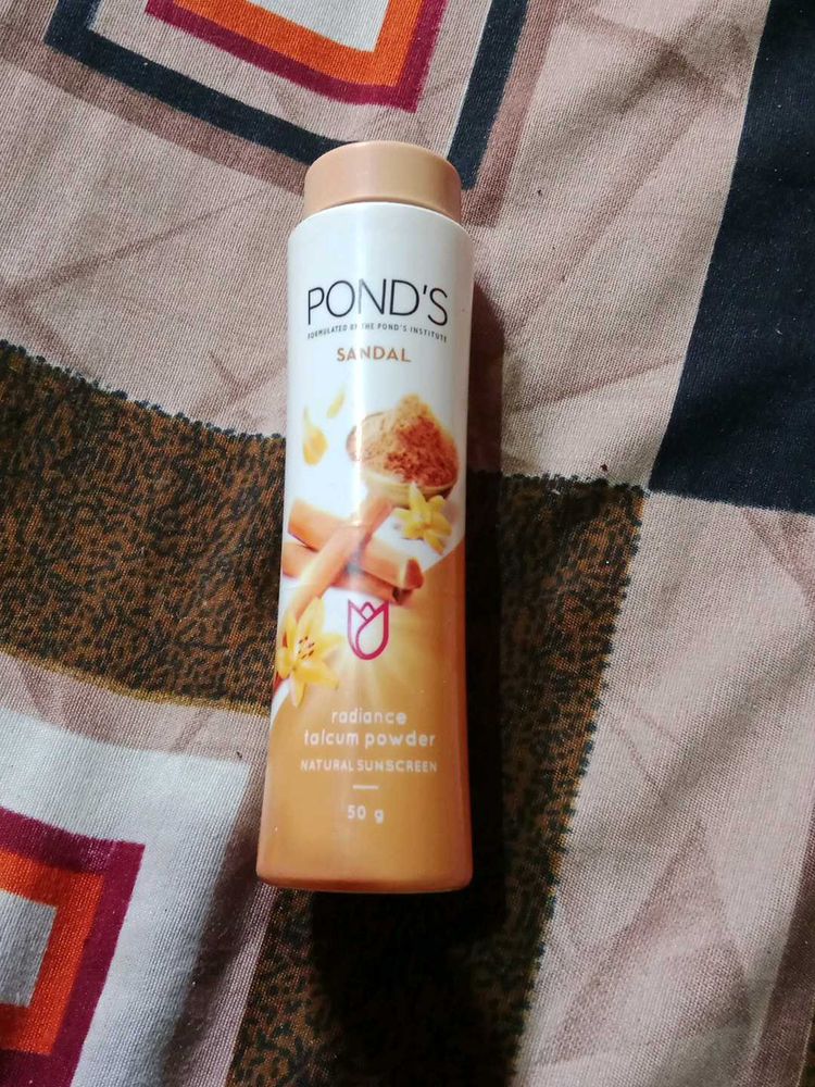 Pond's Sandal Talcum Powder