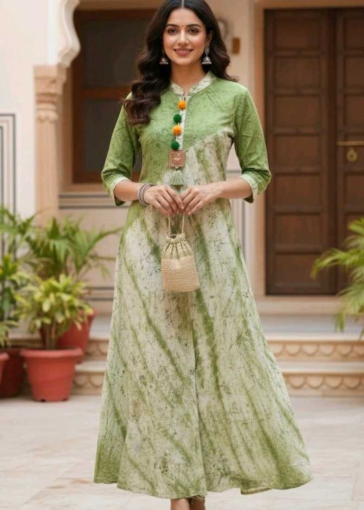Beautiful Green Coloured Ethnic Gown