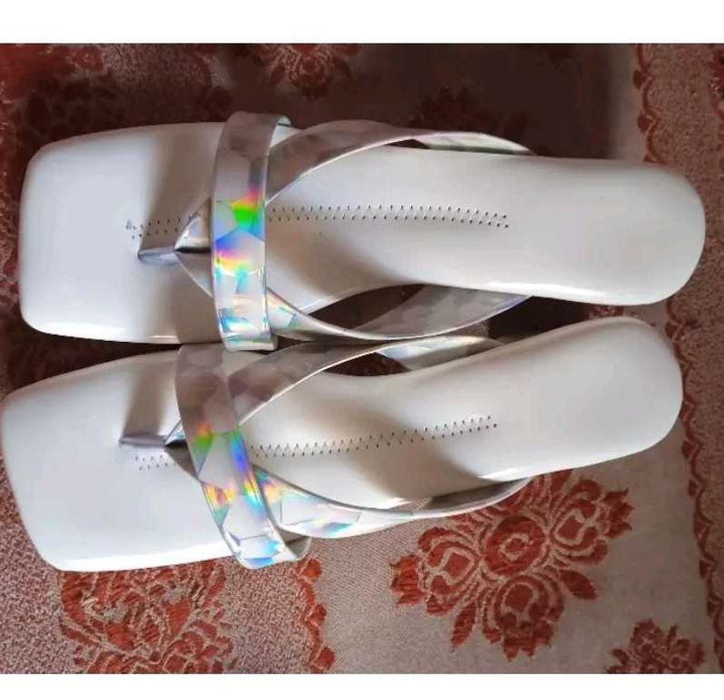 Stylish White sandle