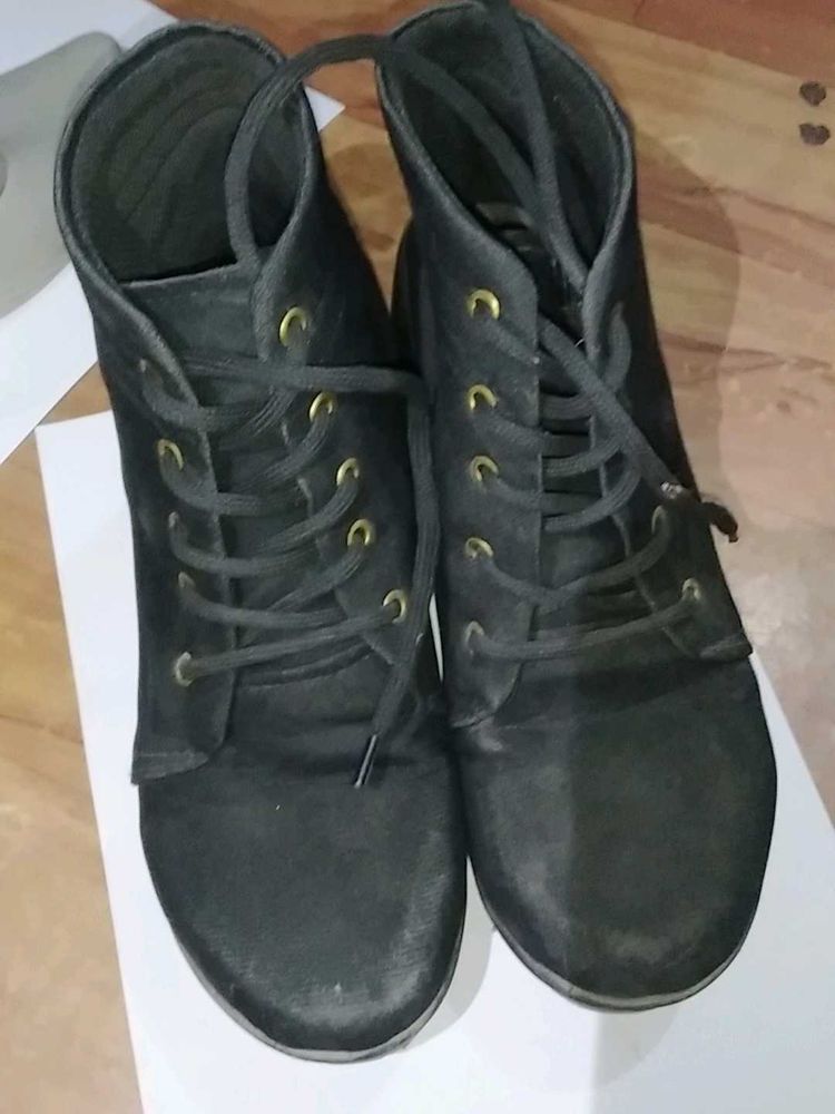 Black Ankle Boots